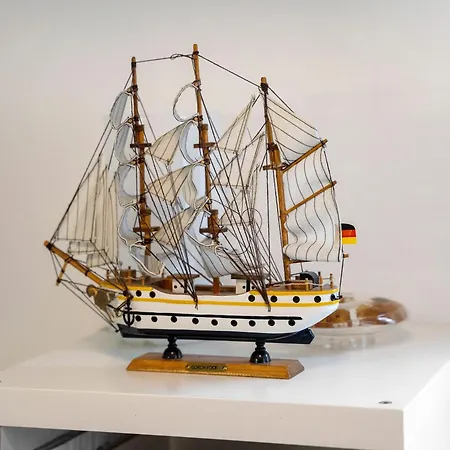 Schoner Greif, Bgl 8 *